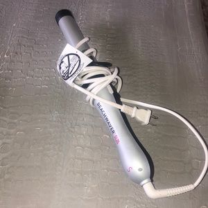 Beachwaver S1.25 hair curler!
